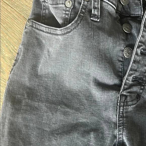 Madewell Cali Demi-Boot Jeans in Bellspring Wash Button-Front Edition - Picture 11 of 11